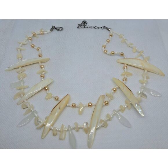 Fashion necklace  - Picture 3 of 5